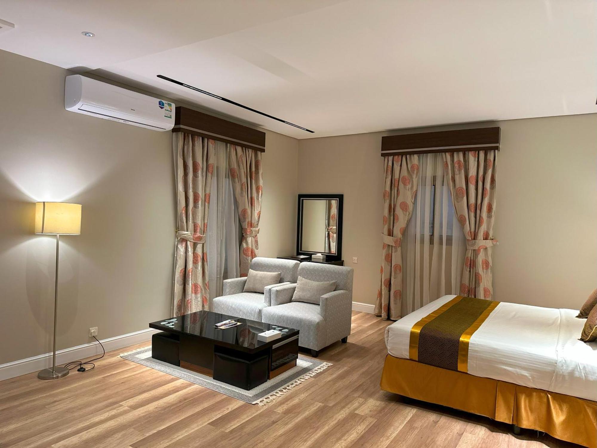 Nelover Hotel Hafar Ḩafar al Bāţin Dış mekan fotoğraf